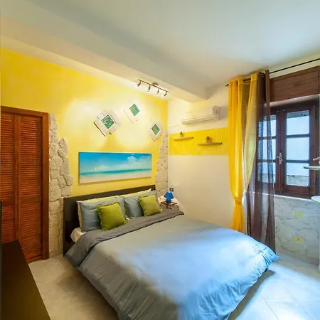 Ampia Veranda A 50 Mt Dal Mare Free Wifi * Castelsardo