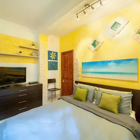 Ampia Veranda A 50 Mt Dal Mare Free Wifi 펜션