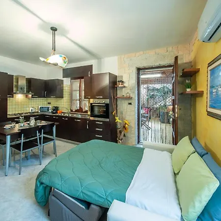 Ampia Veranda A 50 Mt Dal Mare Free Wifi * Castelsardo